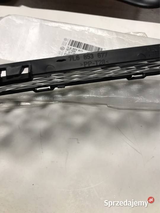 Kratka zderzaka vw touareg 7L6 lewa Kozy sprzedam