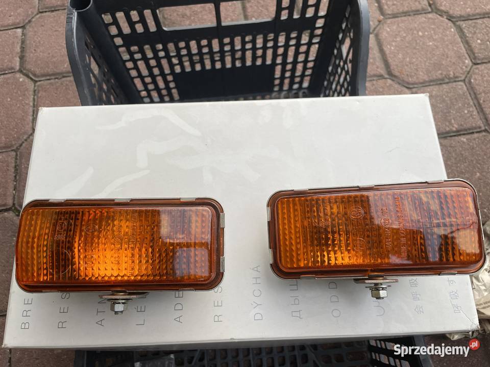 Skoda 100 110 części różne lampy przełącznik osobowe Kłodzko