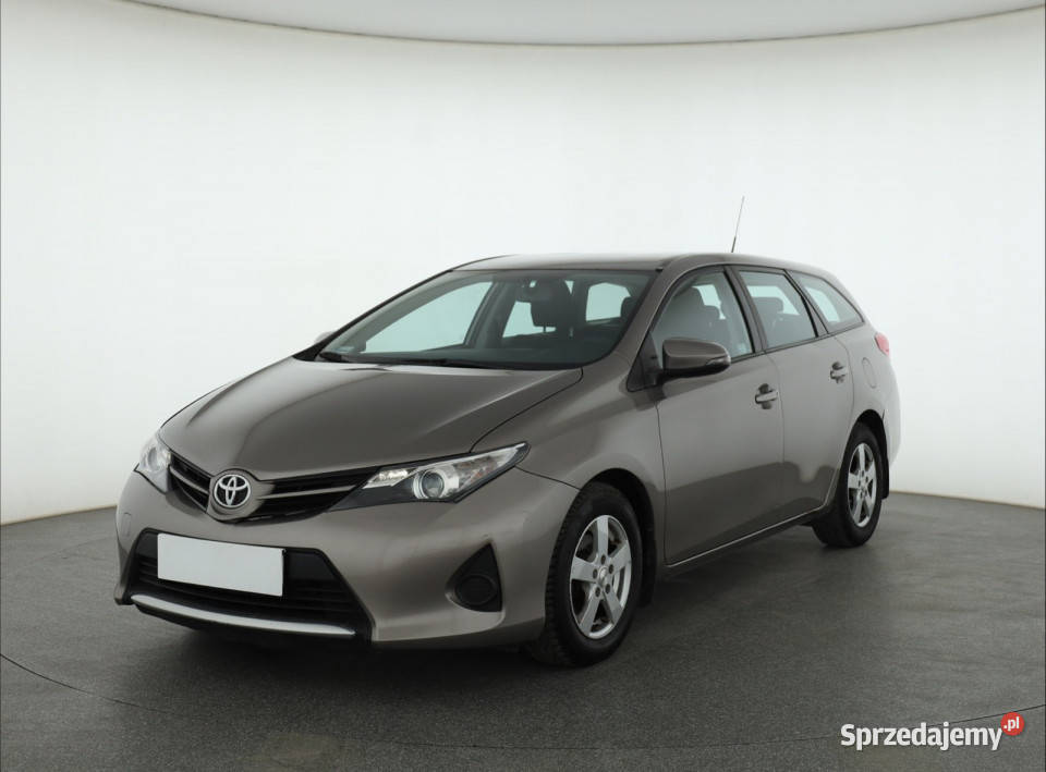 Toyota Auris 14 D4D Piaseczno