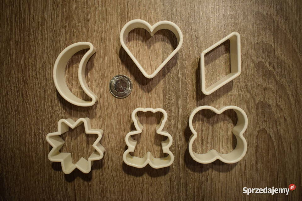 Duży zestaw foremek do pieczenia ciastek Chełmno sprzedam