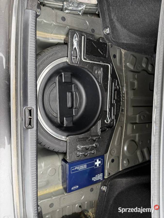 LEXUS IS 200 automat ze Szwajcarii Płock