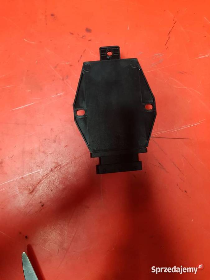 82038684 Przerywacz kierunkowskazów CNH Holland Sulechów