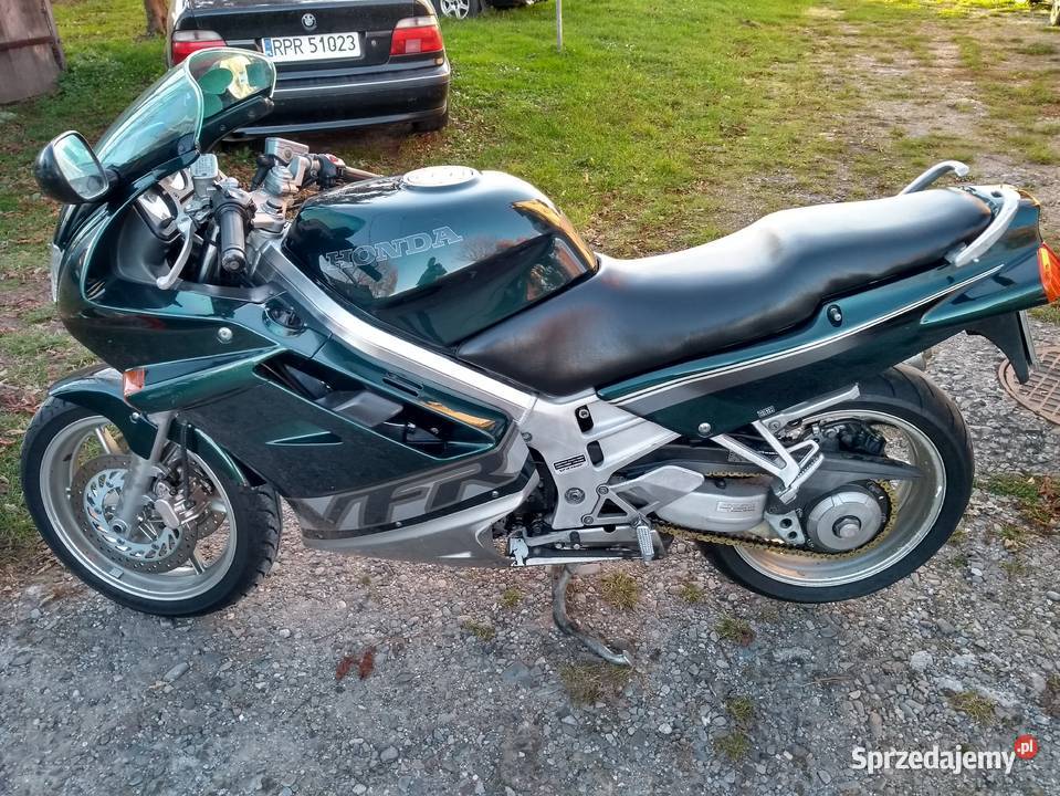 Honda VFR 750F RC361 włoszka Przemyśl sprzedam