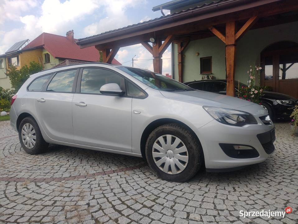 Opel Astra 16 CDTI 136 2015r 185 klima Babice
