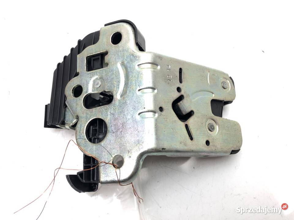 ZAMEK KLAPY TYŁ AUDI A1 8X Hatchback 8R0827505 osobowe Karoseria sprzedam