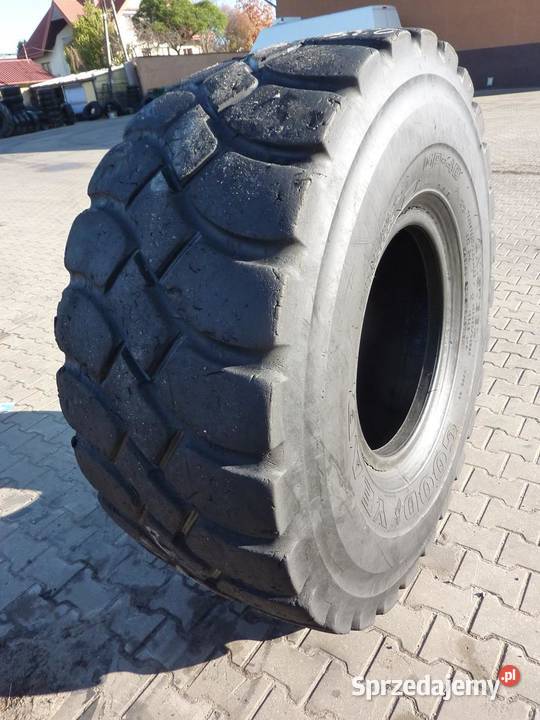 Opona używana przemysłowa 235R25 GOODYEAR GP40 Do maszyn budowlanych Zaścianki