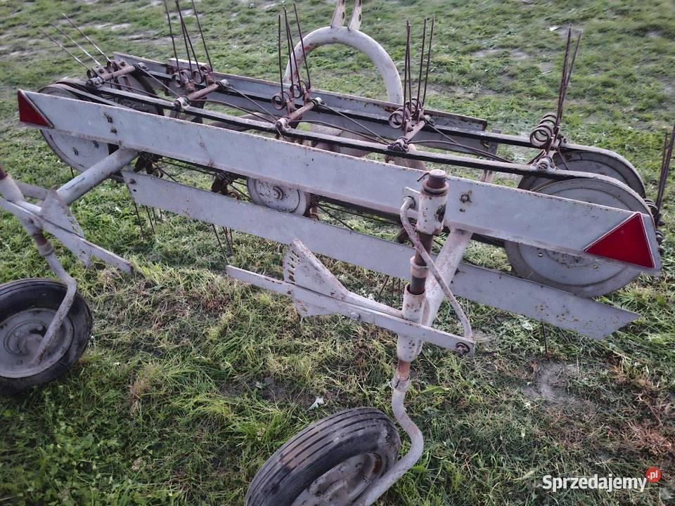 Przetrząsaczo zgrabiarka pasowa Radom