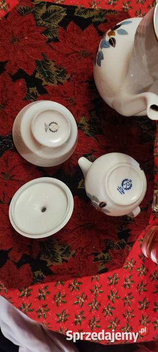 Komplet dzbanek cukiernica mlecznik porcelana