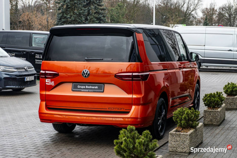 Volkswagen Multivan Edition L2 20 TDI 150 DSG lakier metallic Multivan