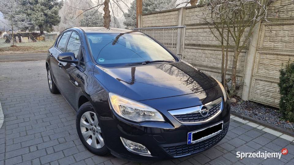Opel Astra 16 Turbo Benzyna 180koni Niski ASR (kontrola trakcji) lubelskie Chełm