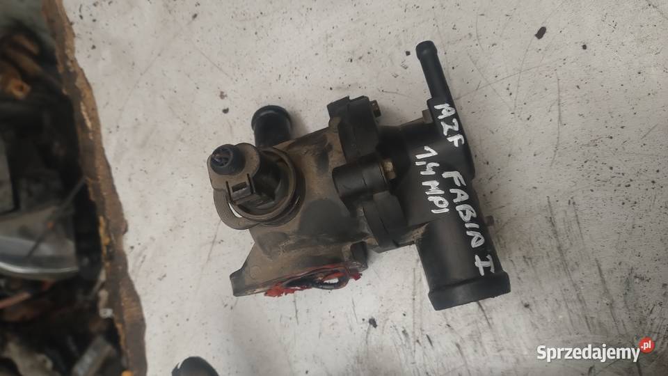 SKODA FAABIA I 14 8V MPI obudowa termostatu osobowe Kielce