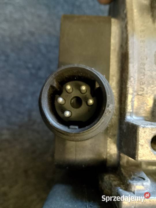 Przepływomierz obudowa BMW E36 16 Nowy Sącz