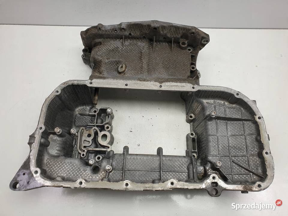 Audi A6 C7 30 TDI V6 MISKA OLEJOWA oleju CLAA Części montażowe Janów
