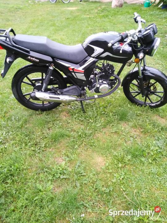 Benzer Aston 50 Super stan benzyna Benzer