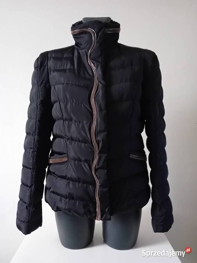Czarna kurtka
