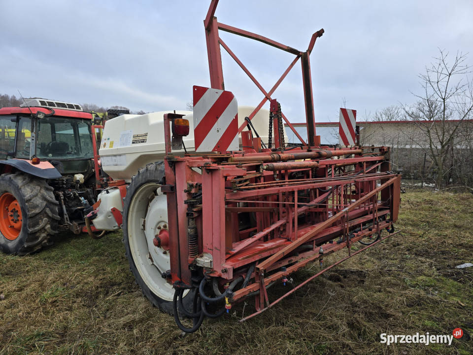 Opryskiwacz ciągany HOLDER N250 2800 L 21 m Jeziorki Małe