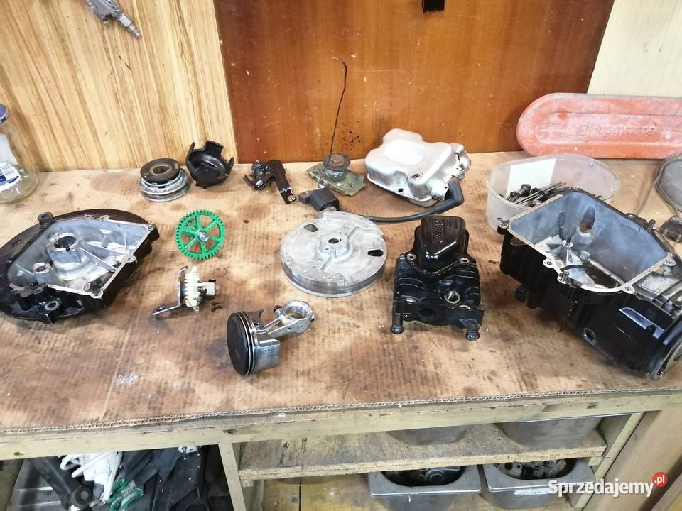 Silnik BriggsStratton E500 Części Poświętne sprzedam