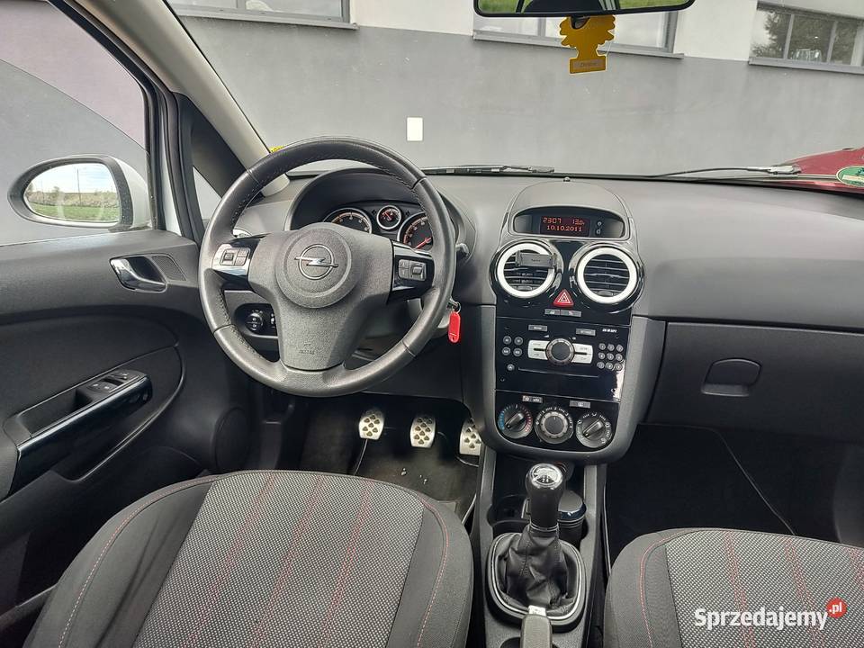 OPEL CORSA 14 BENZYNA Leszno