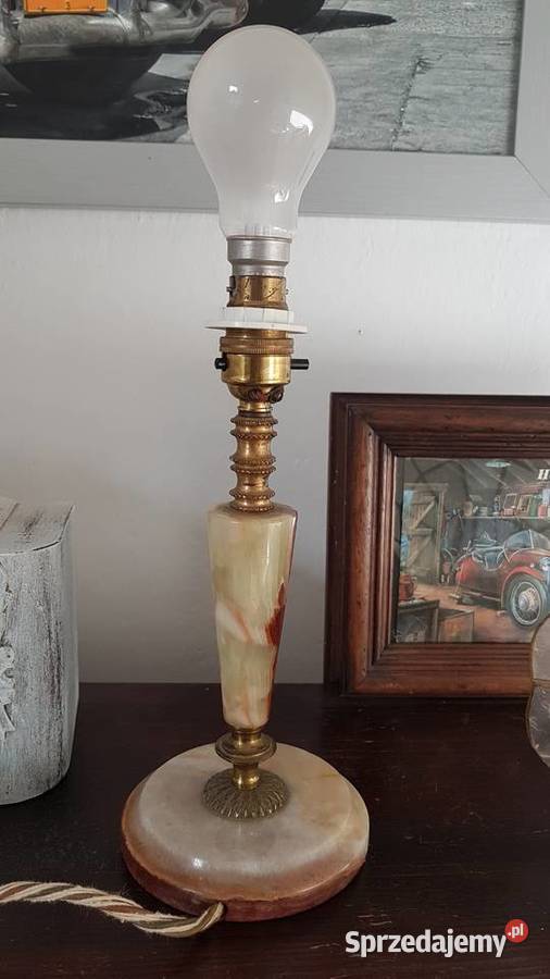 lampa gabinetowa witrażowa na marmurowej nodze Białogard