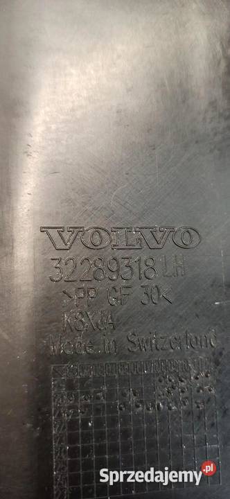 VOLVO V60 OSŁONA PODWOZIA LEWY TYŁ 32289318 osobowe