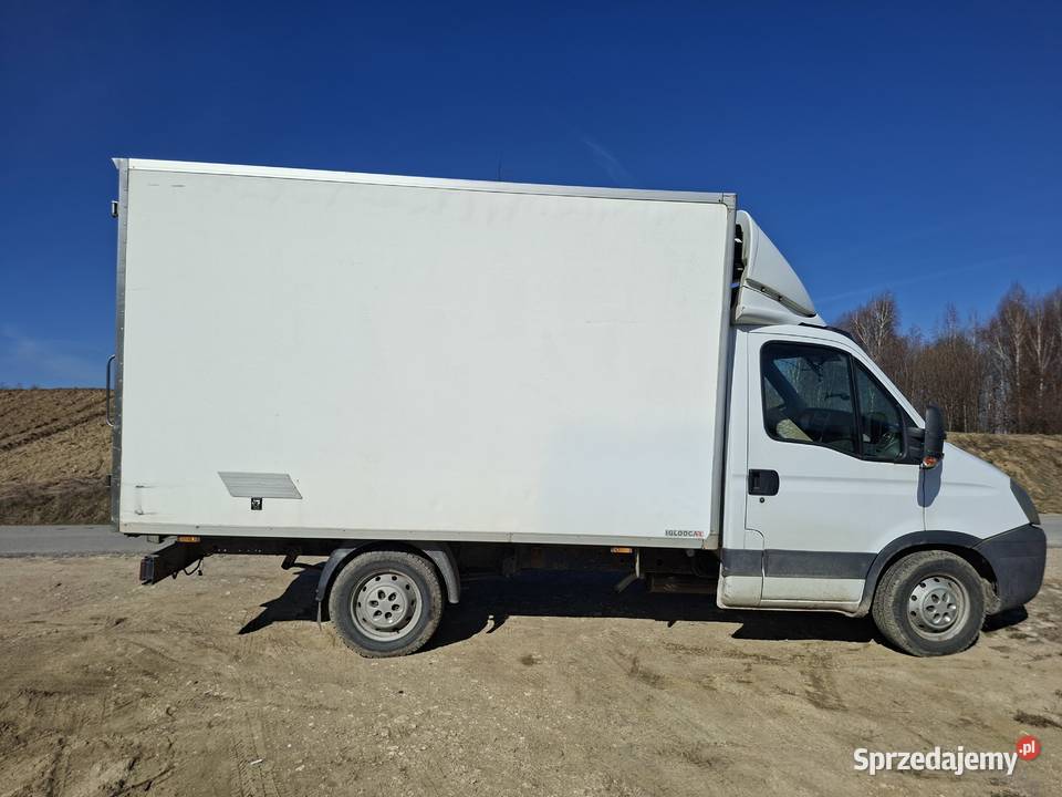 Iveco Daily 35s14 23hpi izoterma podkarpackie Niechobrz