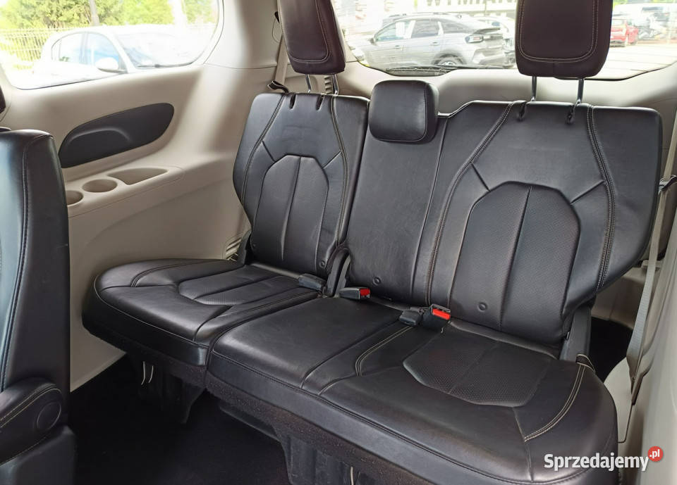 Chrysler Pacifica 36 V6 291 7 osobowy sprzedam