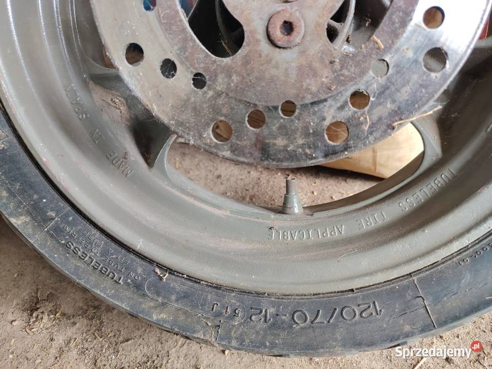 Koło koła Przednie i tylne Suzuki katana 50 Kłodawa
