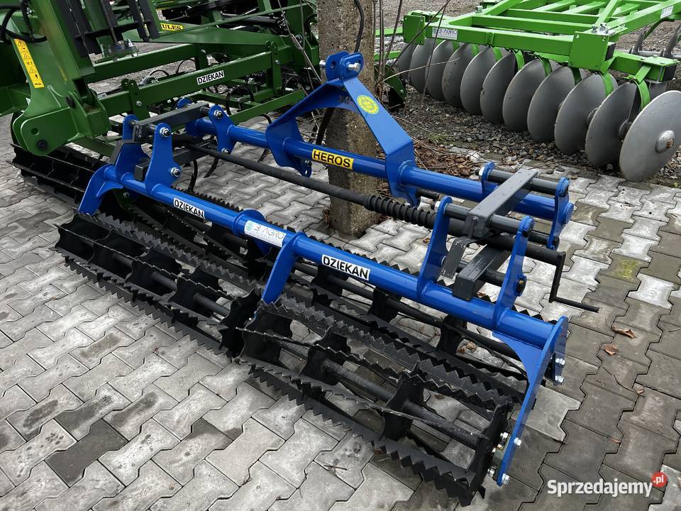 Wał strunowy podwójny z dociskiem Dziekan Heros nieuszkodzony Staszów sprzedam