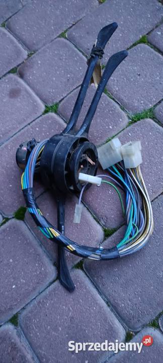 Przełącznik zespolony świateł Fiat 125P Polonez wyposażenie elektryczne Motoryzacja