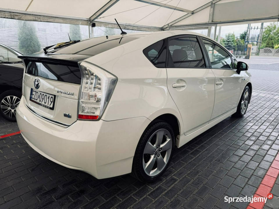 Toyota Prius 18 Benzyna HYBRYDA 180 Automat kurtyny powietrzne Zduńska Wola