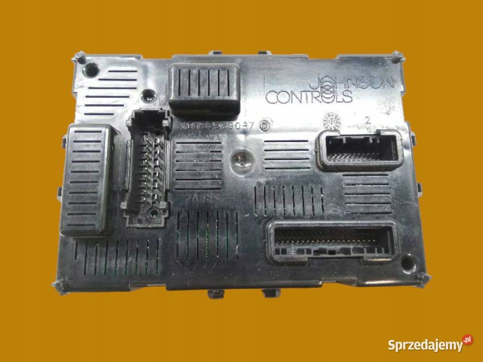 MODUŁ BCM L2 CR 8201054129 Renault Clio III osobowe świętokrzyskie