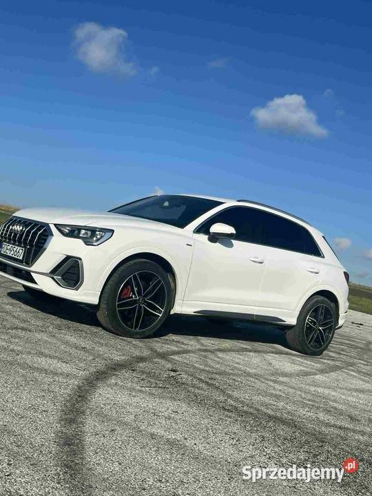 Audi Q3 45 TFSI Quattro S tronic Mokre