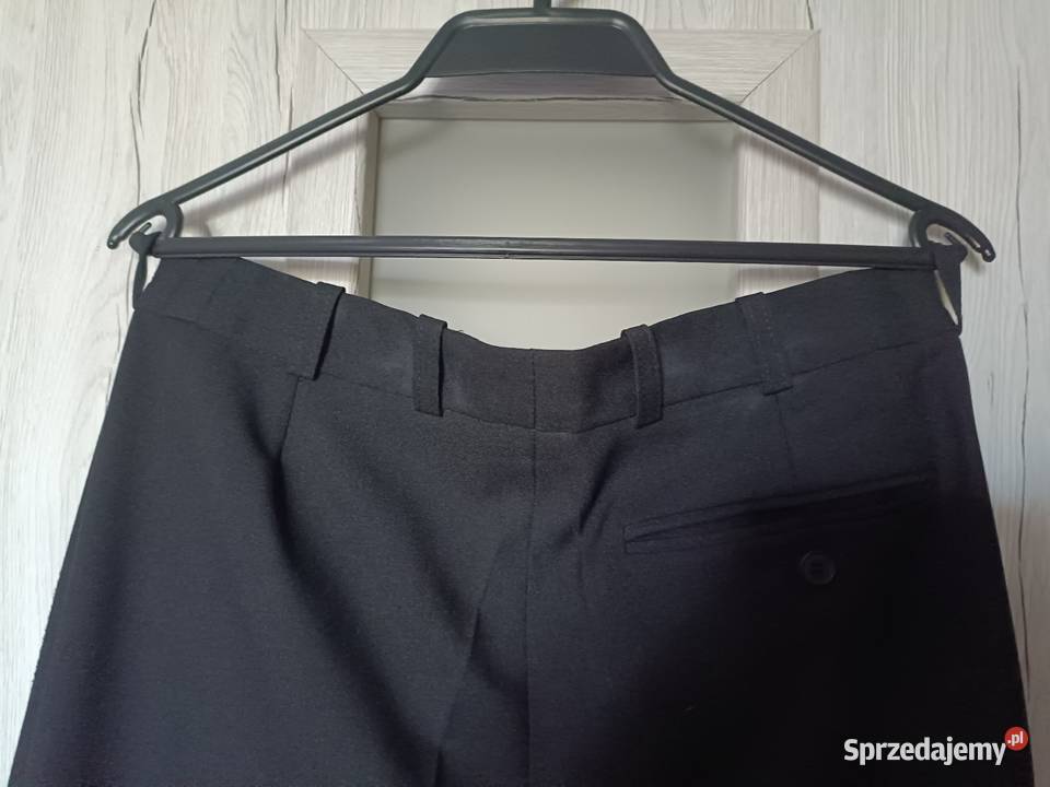 Garnitur Komplet Czarny 46 Kwidzyn