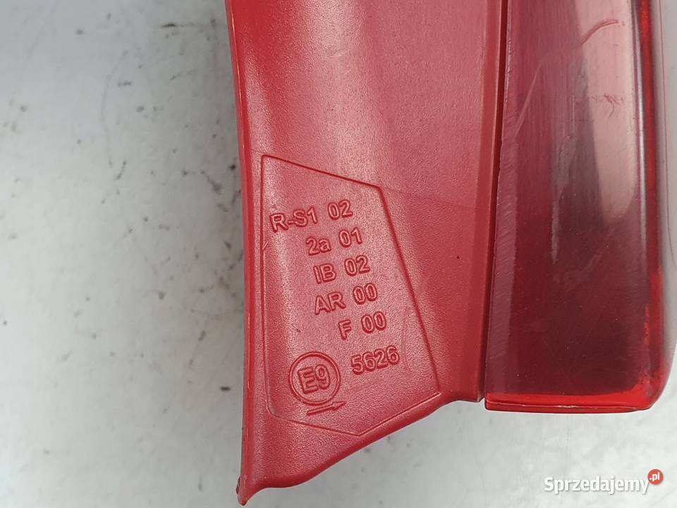 Opel Corsa D 3 drzwi TYLNA LAMPA PRAWA prawy tył lubelskie Rudka