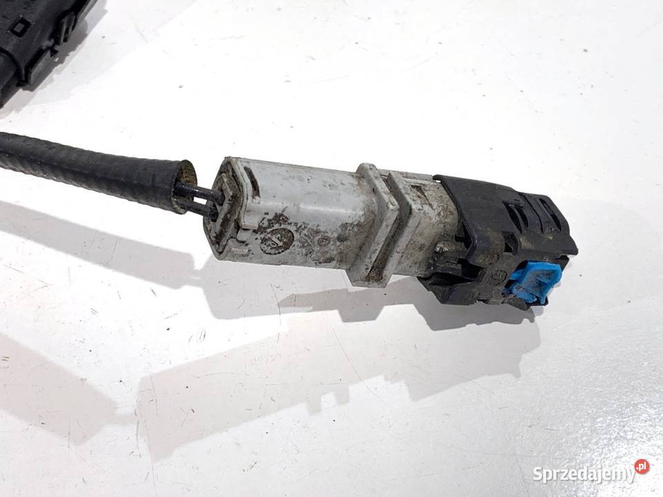 WTRYSKIWACZ SCR DACIA DUSTER 208995377R 15 116 osobowe