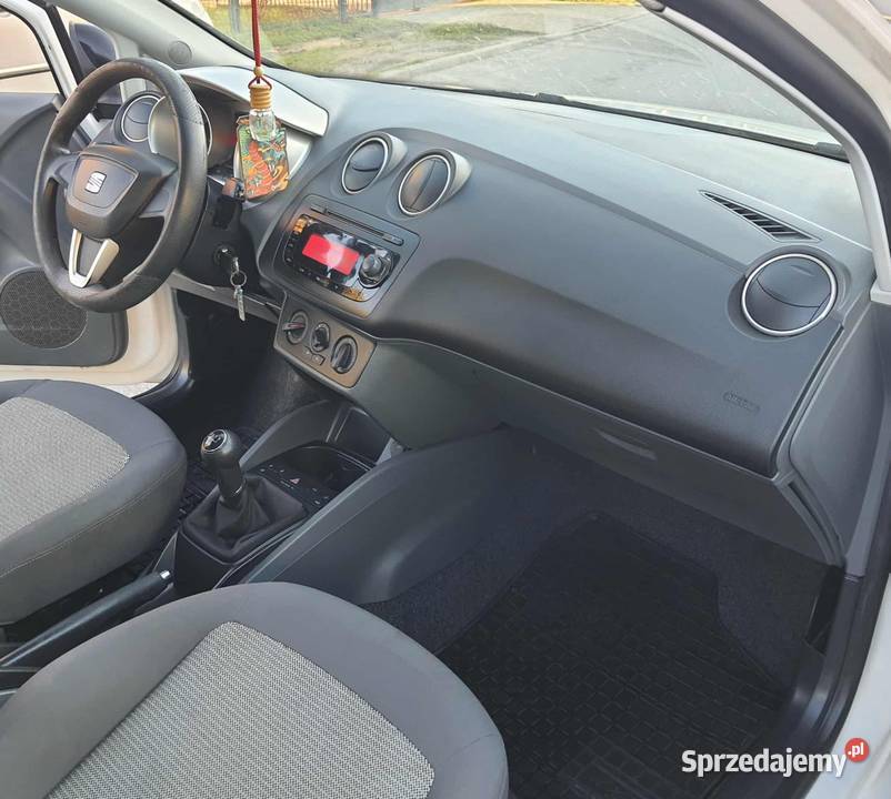 Seat Ibiza 2008 14 MPI 80 Stan 200 80KM
