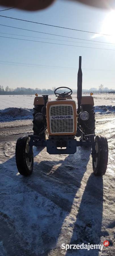 Ursus c335 c330 Chynów