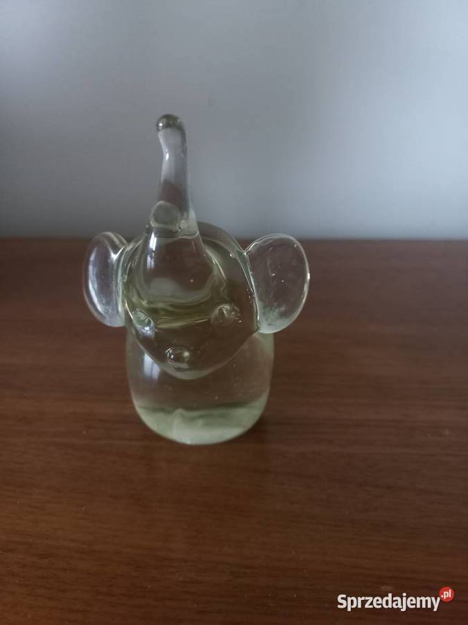 Figurka szklana Słoń szkło krysztalowe kujawsko-pomorskie Toruń