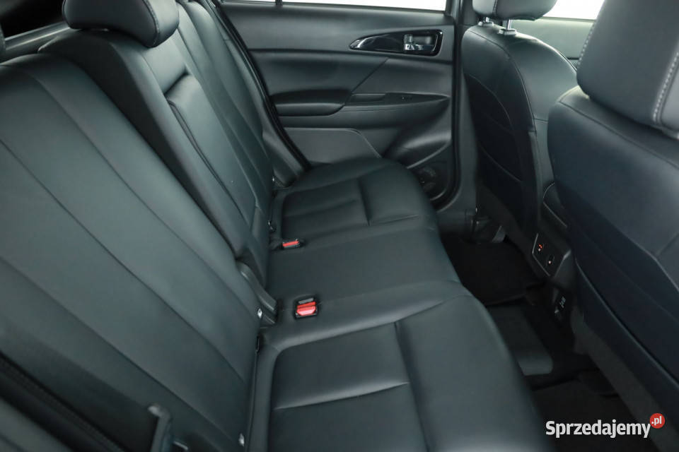 Mitsubishi Eclipse Cross PluginHybrid srebrny Piaseczno