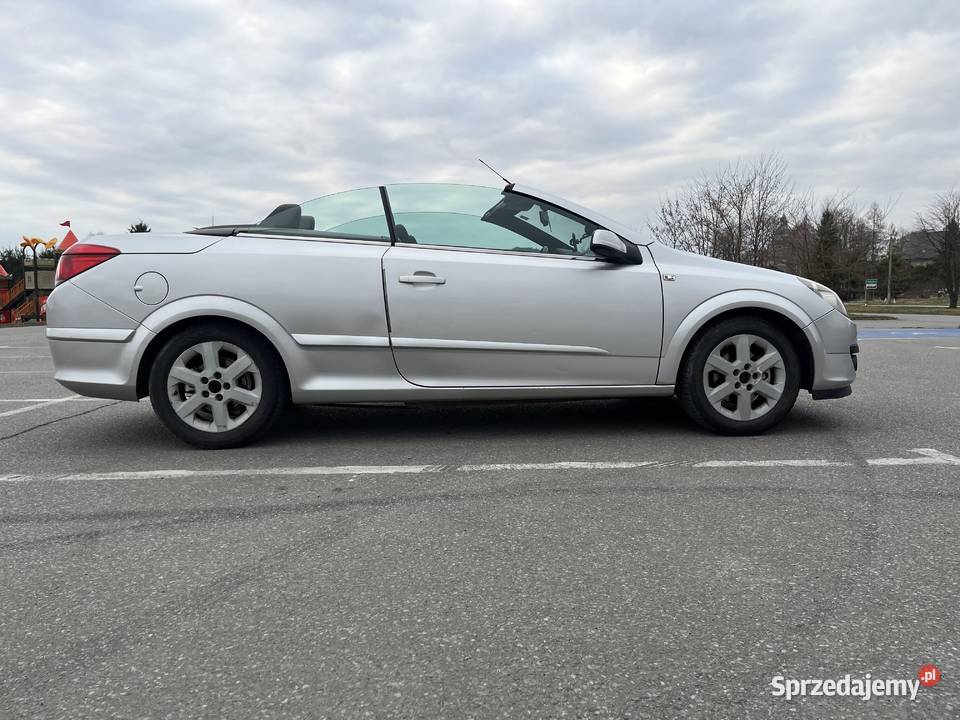 Opel Astra Kabriolet 16 benzyna LPG 1600cm3 Astra Hucisko Jawornickie