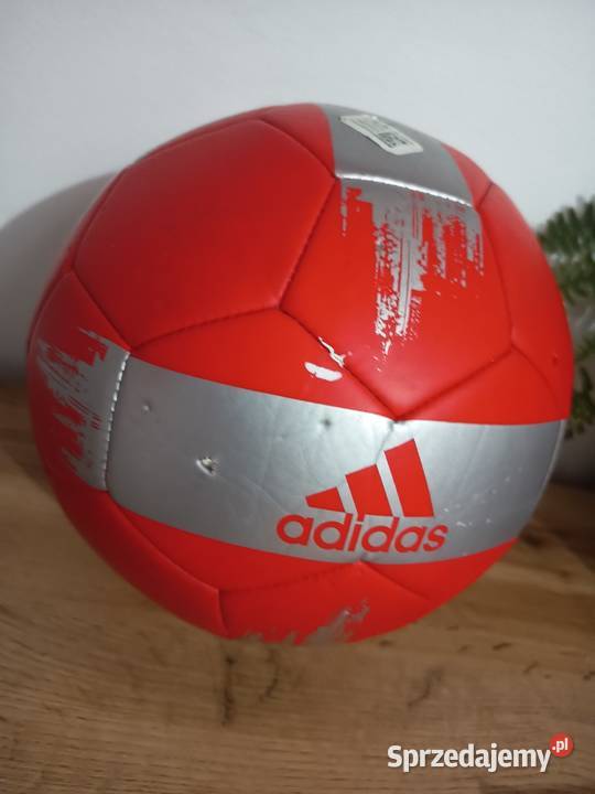 Piłka Adidas FL7024 podkolanówki Nike Głogów