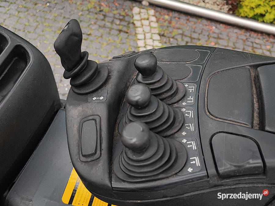 Wózek widłowy elektryczny Linde E18PH02 18 t Kęty
