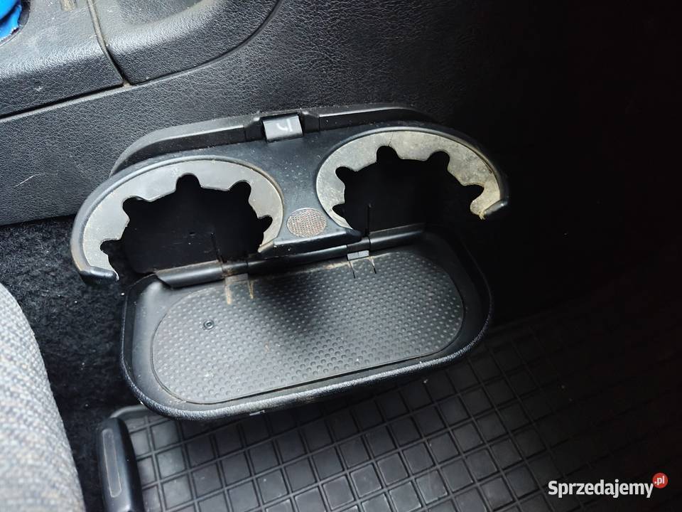 Cupholder passat b3 kujawsko-pomorskie Włocławek sprzedam