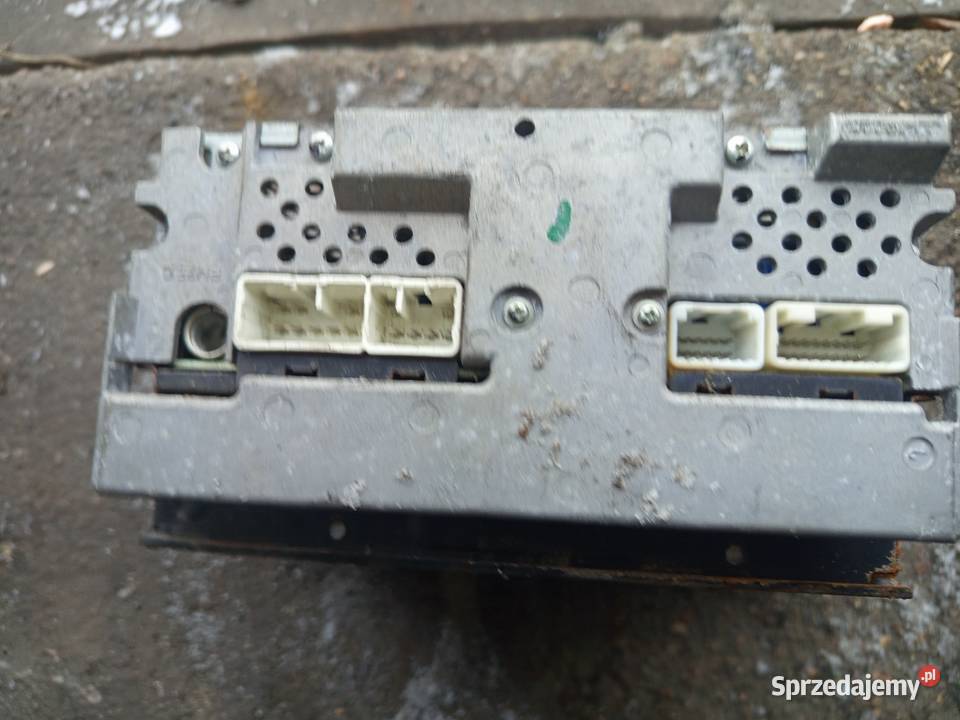 Radio do Toyota Avensis T25 Łask sprzedam