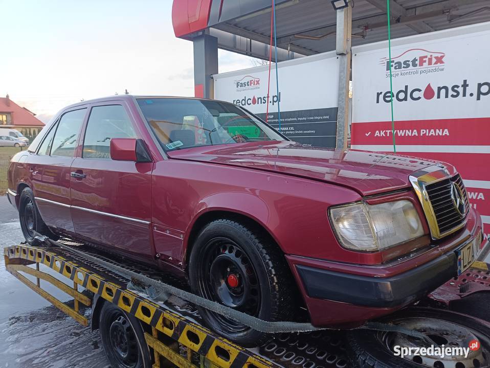 Mercedes W 124 30 24v SportLine Sedan