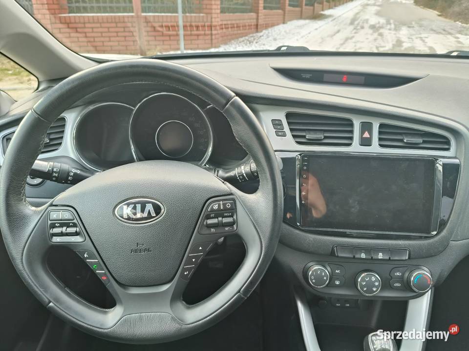 Kia Ceed 16 benzyna 136Bezwypadkowy Opłacony relingi dachowe Lublin
