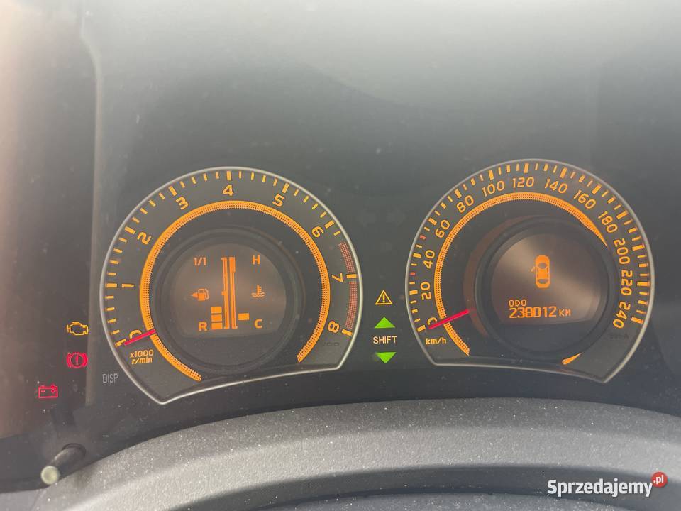 Toyota Auris I 16 124 2008 Garażowany Kraków