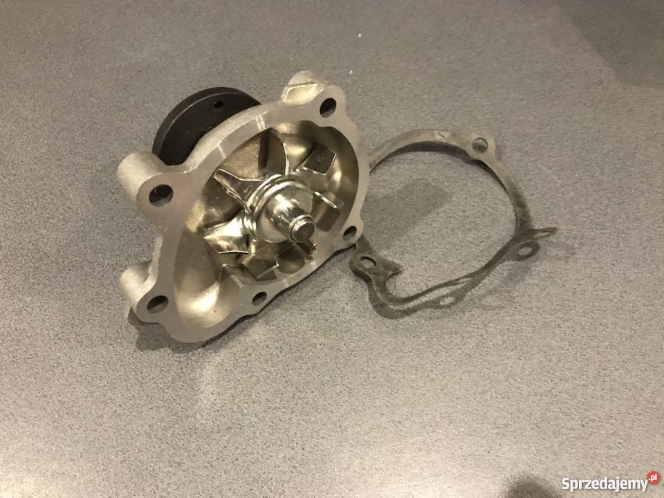 Pompa wody ASTRA F CORSA B VECTRA A 15 17 D P333 Pławno