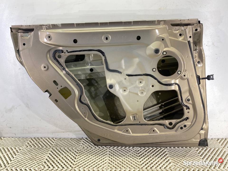 DRZWI LEWY TYŁ BMW F34 Hatchback Motoryzacja podkarpackie