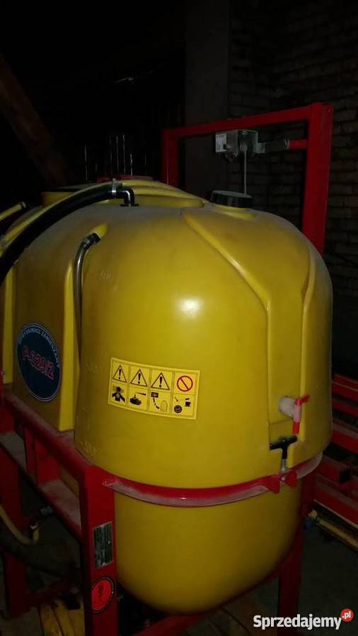 Opryskiwacz zawieszany P3292 Komorniki